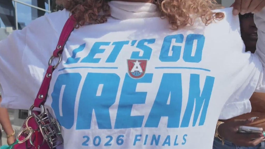 Atlanta Dream fans celebrate team's Game 6 win — Savannah Sports news